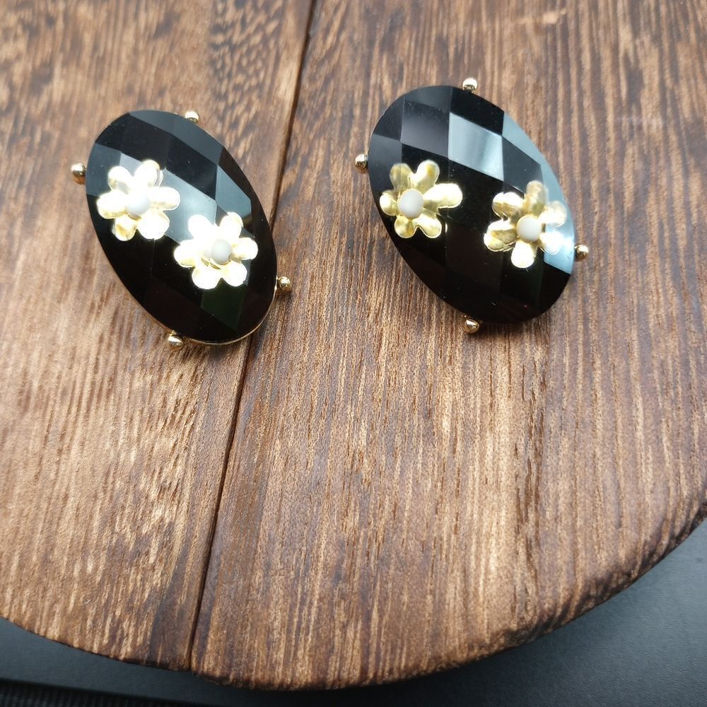 Gothic cottagecore earrings E217